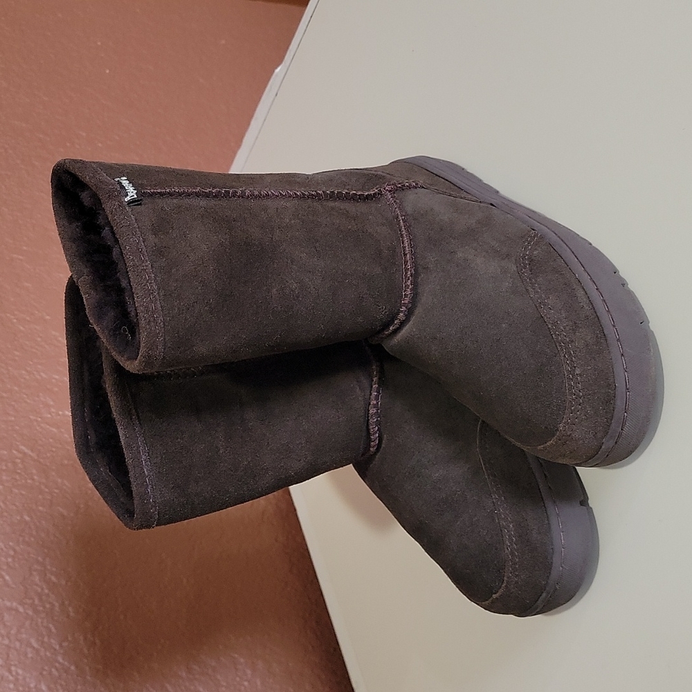 BearPaw meadow dark brown boots size 6